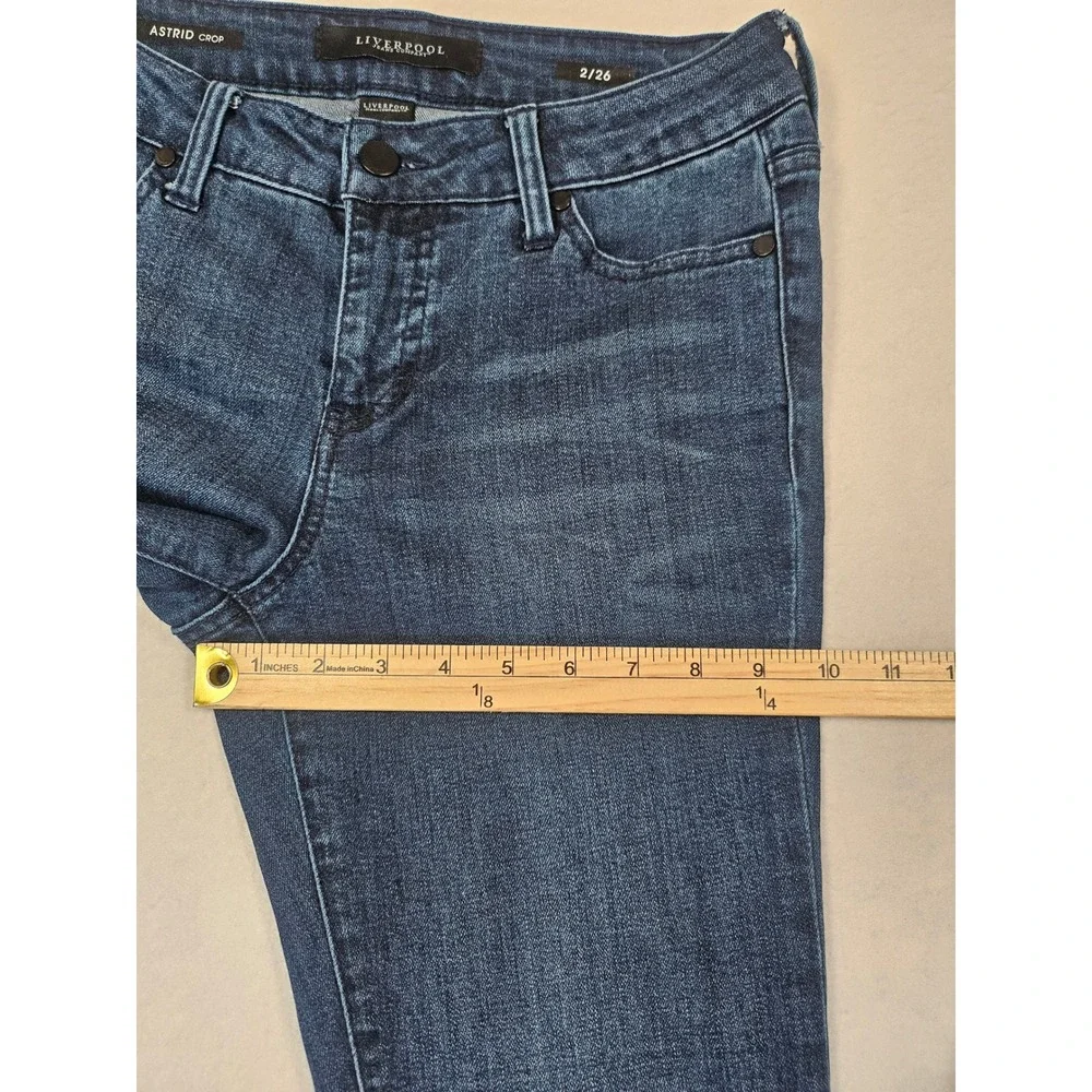 Liverpool Astrid Crop‎ Jeans Dark Wash Size 2/26 Cuffed Denim Minimalist Coastal